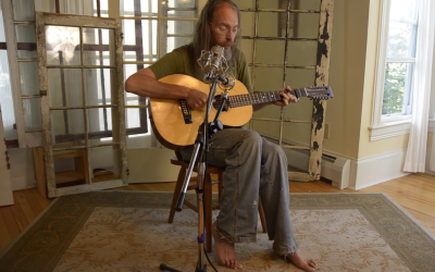 Strings of the Soul: Charlie Parr’s Timeless American Tapestry